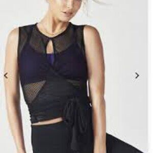 NEW Fabletics Soledad Lace Wrap Black Sleeveless Dance Tank Women's Size Medium